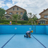 custom pool builders